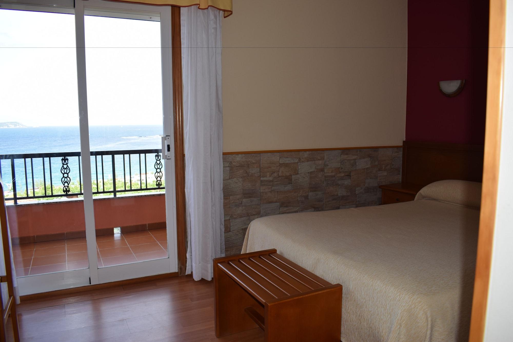 Hotel Vida Playa Paxarinas Portonovo Exterior photo