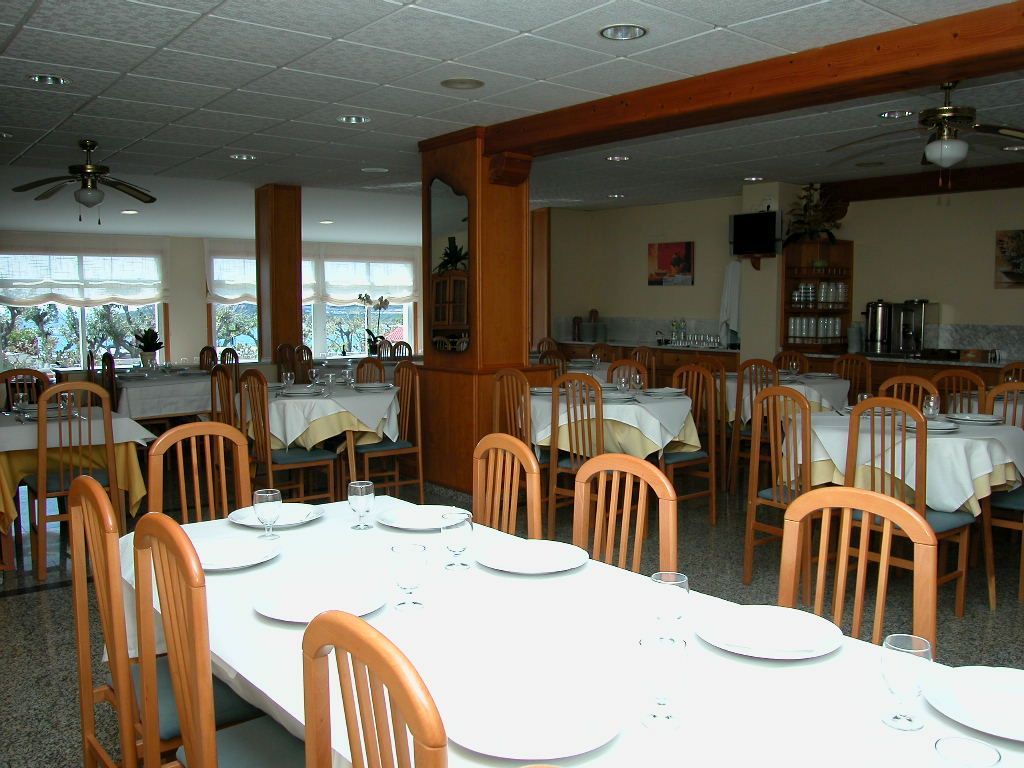 Hotel Vida Playa Paxarinas Portonovo Exterior photo